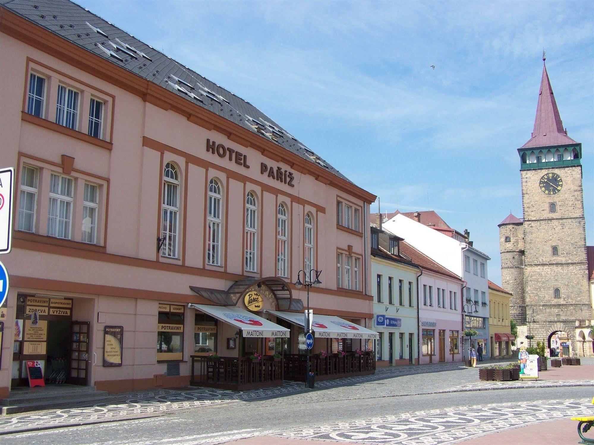 Hotel Pariz Jičín Eksteriør billede