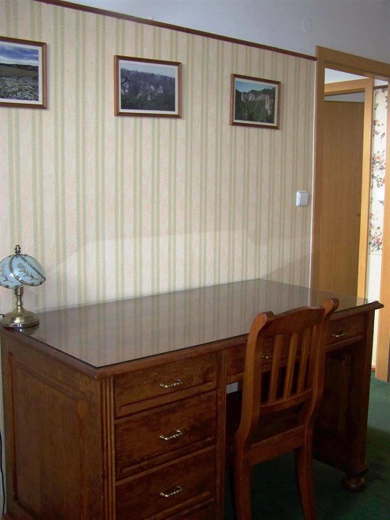 Hotel Pariz Jičín Eksteriør billede